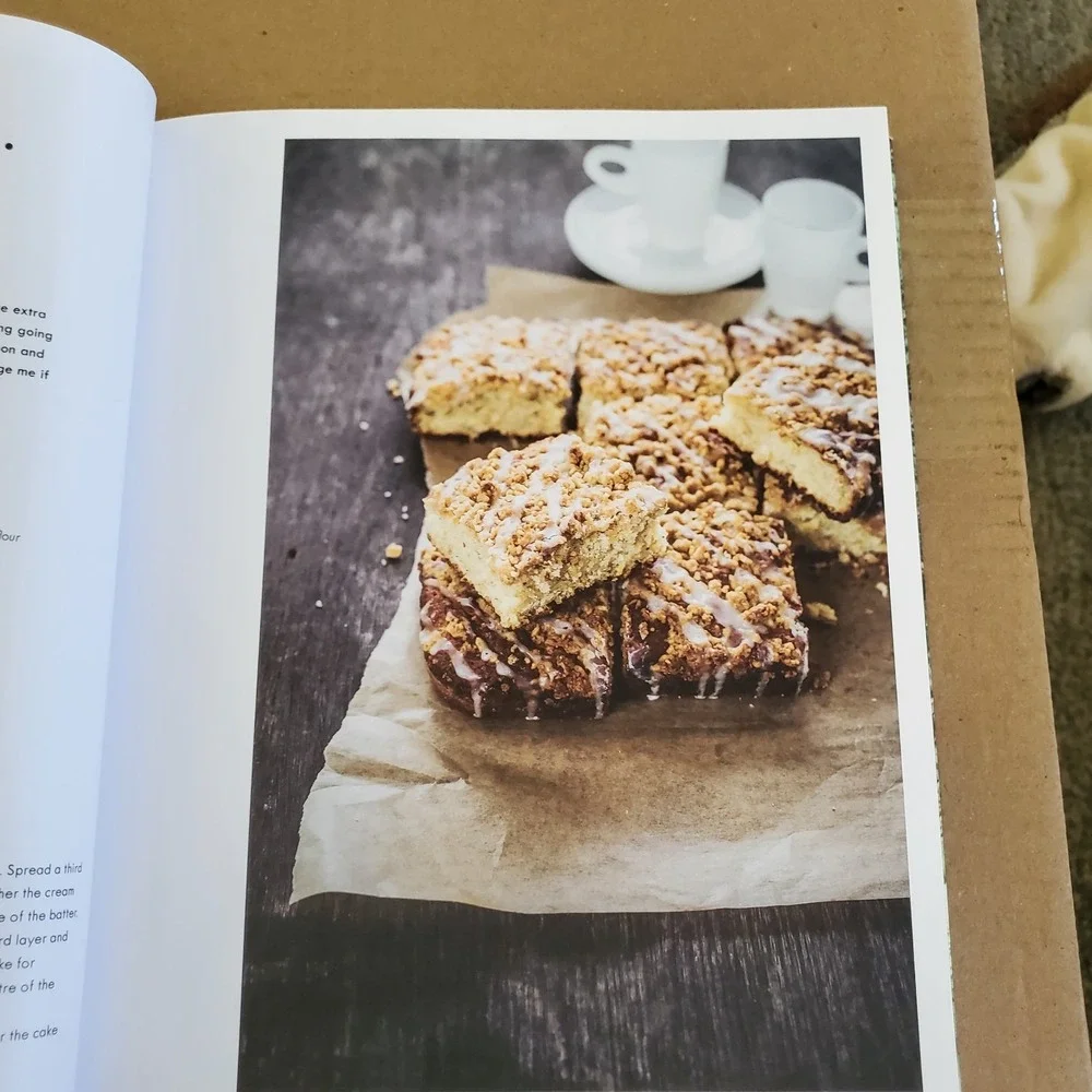 Everyday Delicious Cookbook by Izy Hossack Paperback Top With Cinnamon Recipes